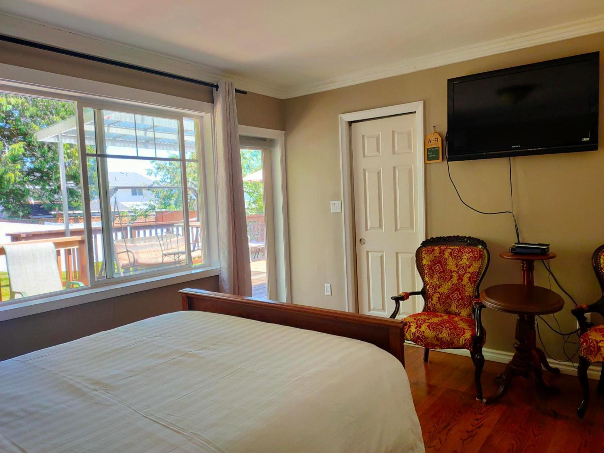 Semi Centre House Hotel White Rock Exterior foto